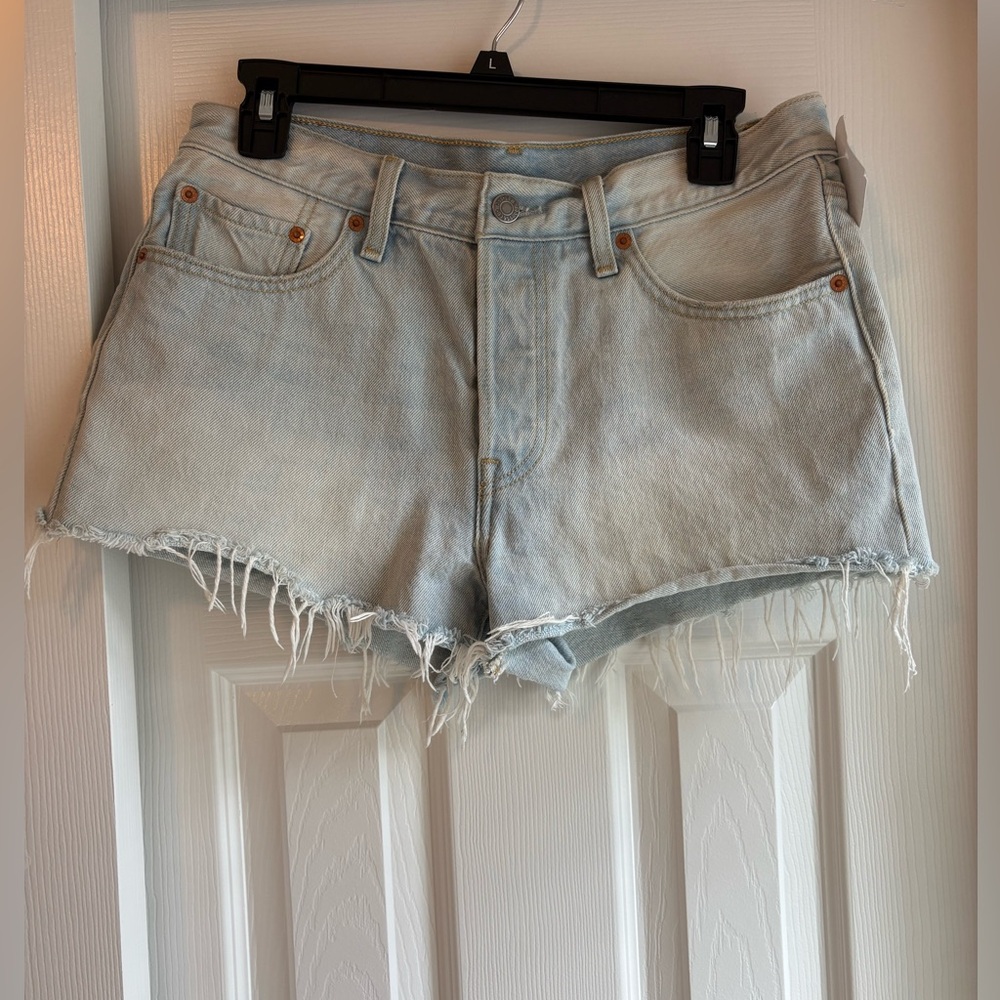 Light Blue Levis Denim Shorts